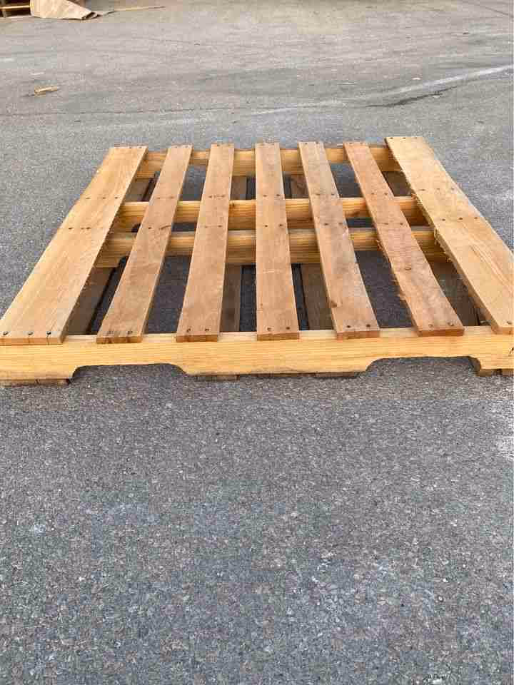 Huntsville, Alabama - Grade B Standard Wood Pallets