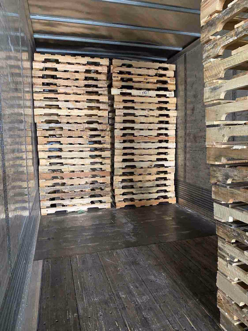 Anchorage, Alaska - Grade A Premium 48x40 Wood Pallets