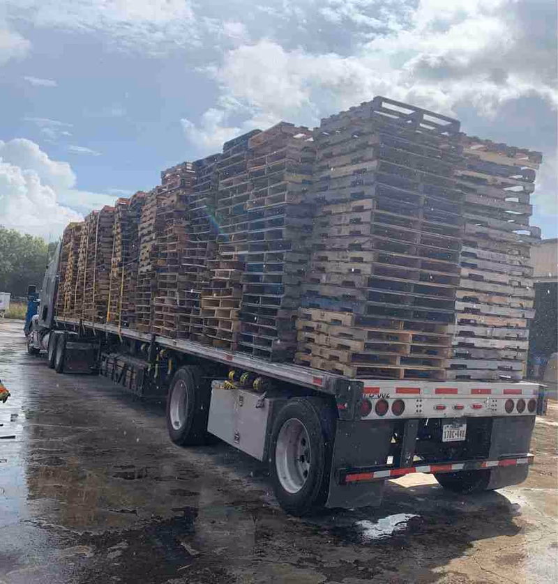 Fresno, California - Grade B Standard Wood Pallets