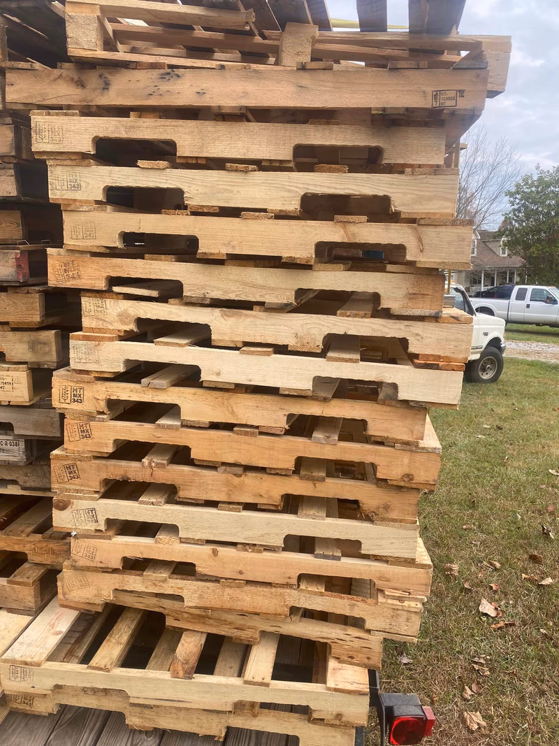 San Francisco, California - Pallet Cores for Recycling
