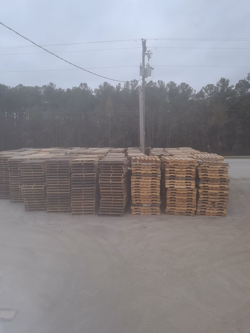 Denver, Colorado - Grade B Standard Wood Pallets