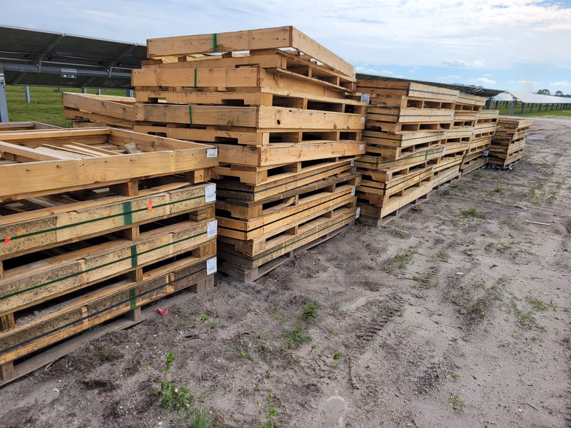 Lakewood, Colorado - Grade C Economy Wood Pallets