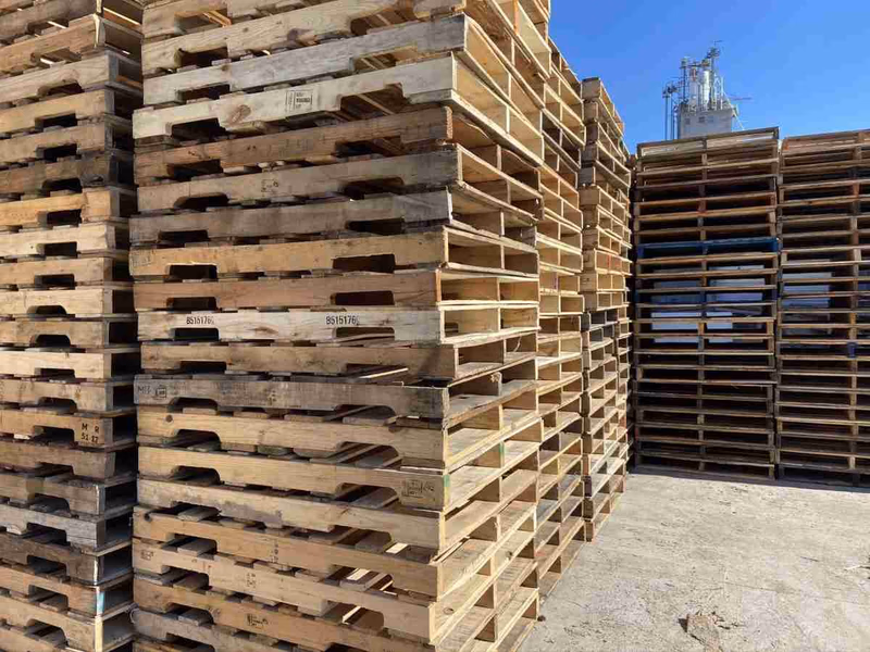 Miami, Florida - Grade C Economy Wood Pallets