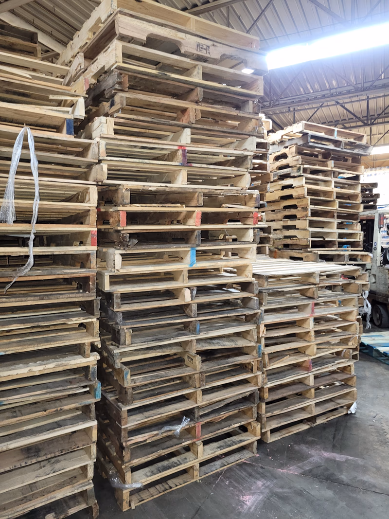 St Petersburg, Florida - Grade B Standard Wood Pallets