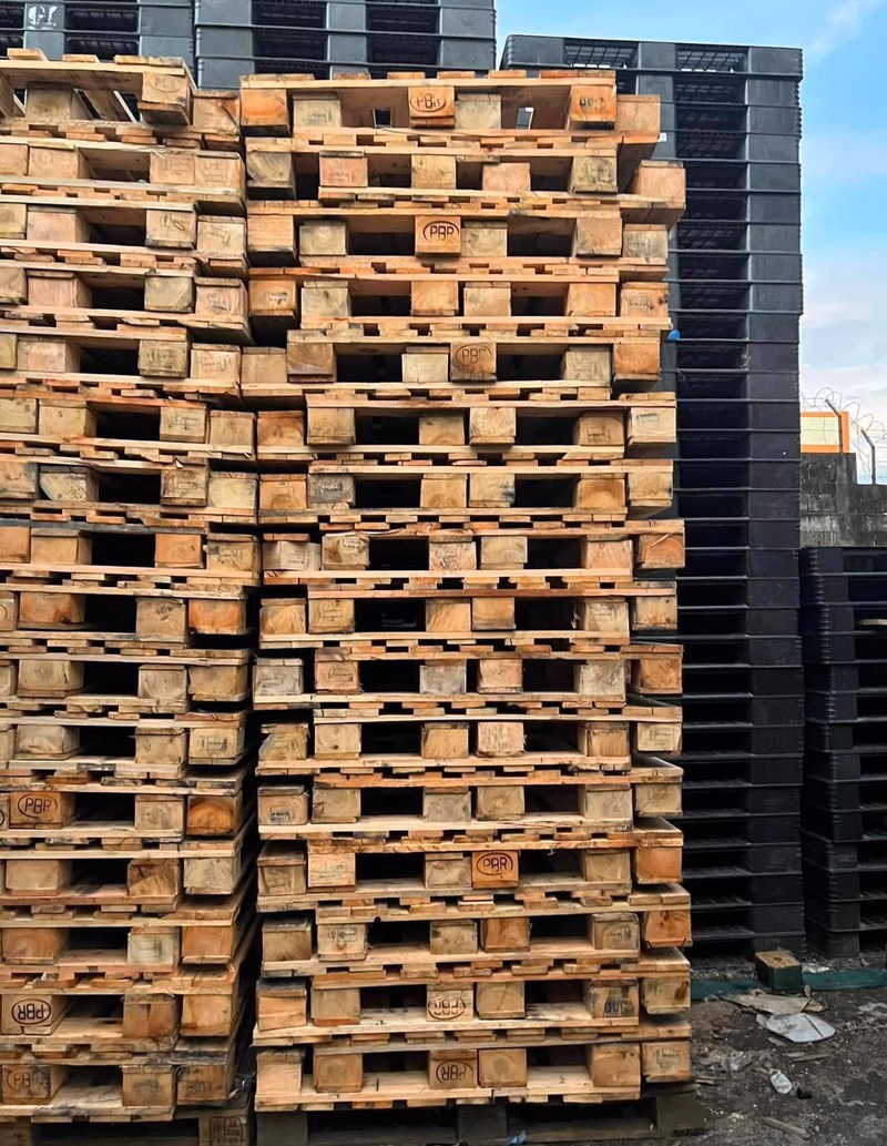 Columbus, Georgia - Grade A Premium 48x40 Wood Pallets