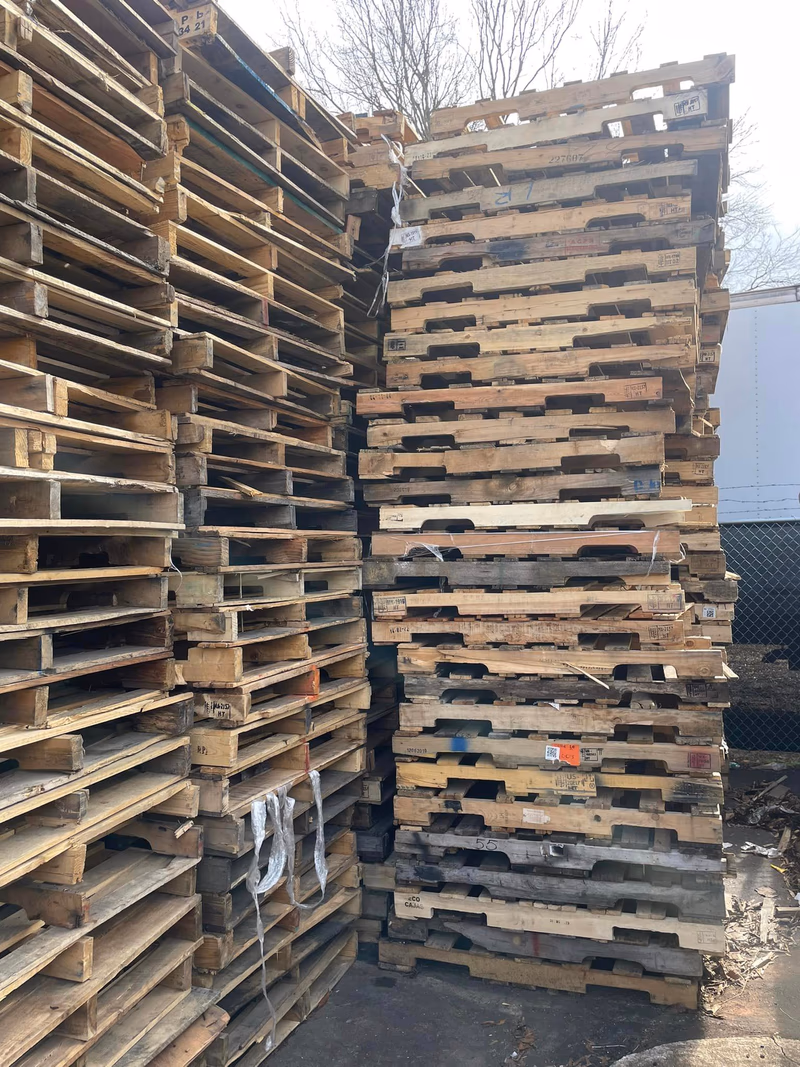 Macon Bibb County, Georgia - Grade B Standard Wood Pallets