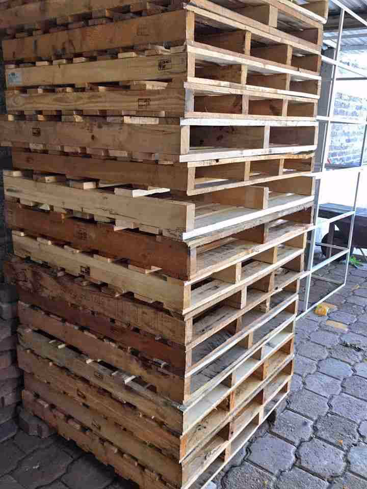 Kansas City, Kansas - Pallet Cores for Recycling