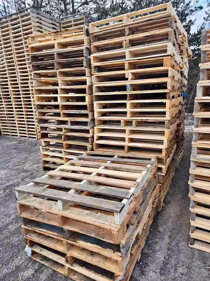 Lewiston, Maine - Pallet Cores for Recycling