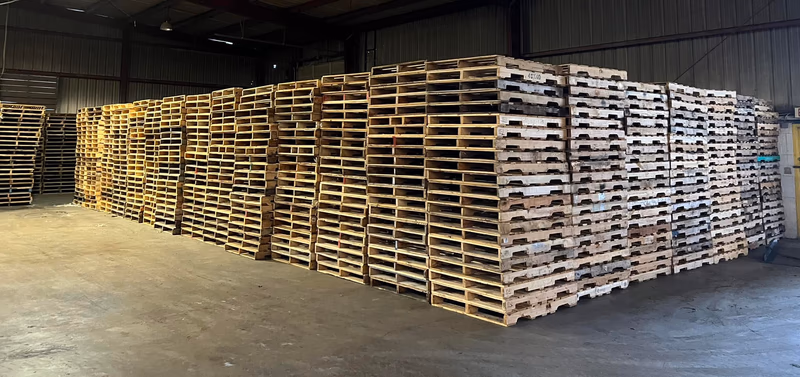 Portland, Maine - Grade B Standard Wood Pallets