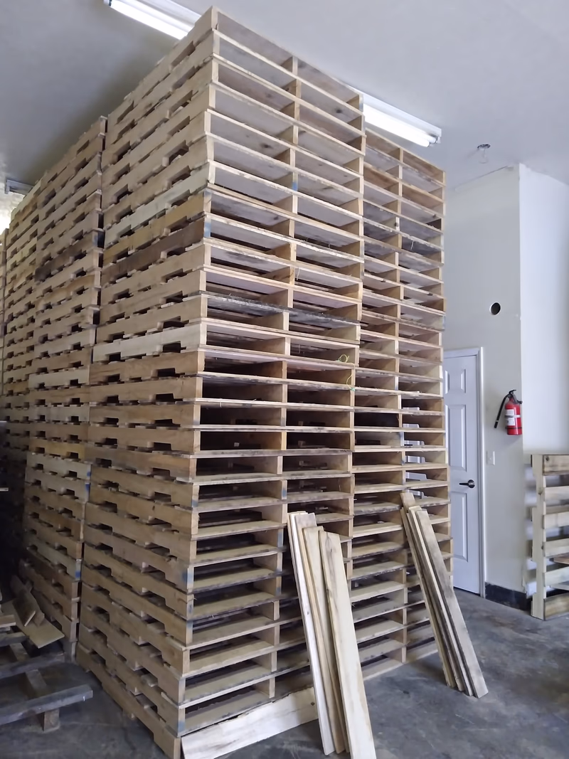 Cambridge, Massachusetts - Grade B Standard Wood Pallets