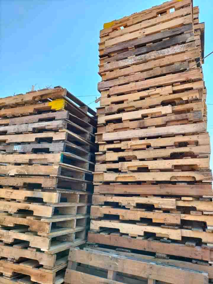 Cambridge, Massachusetts - Pallet Cores for Recycling