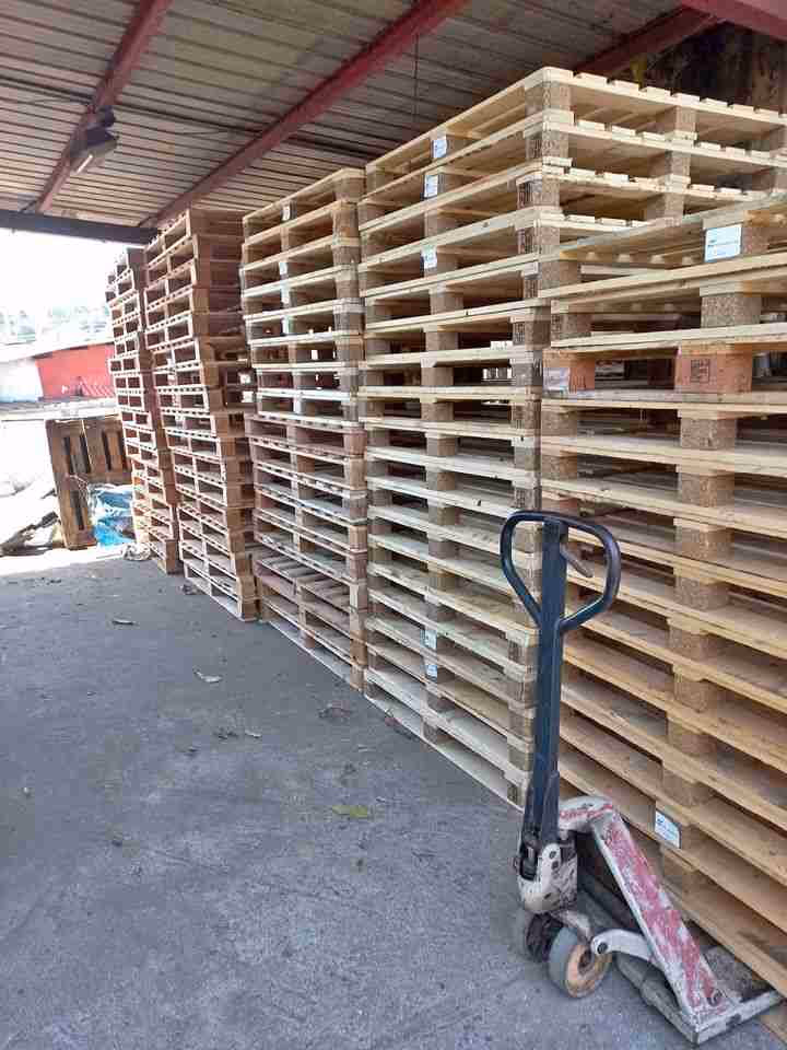 Sterling Heights, Michigan - Grade B Standard Wood Pallets