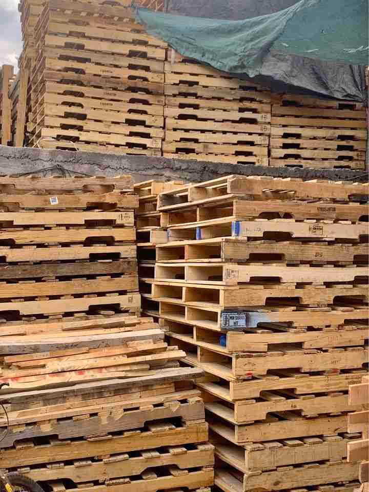 Lincoln, Nebraska - Grade B Standard Wood Pallets