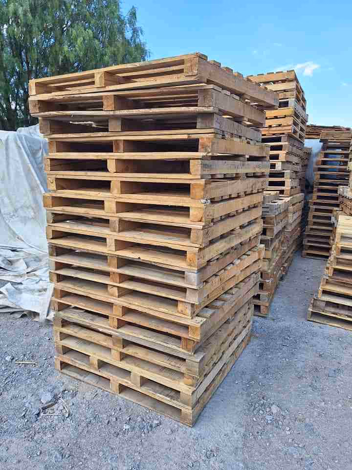 Las Cruces, New Mexico - Grade B Standard Wood Pallets
