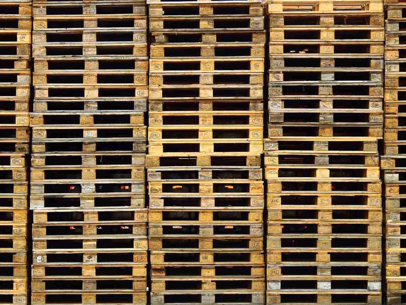 Syracuse, New York - Grade B Standard Wood Pallets