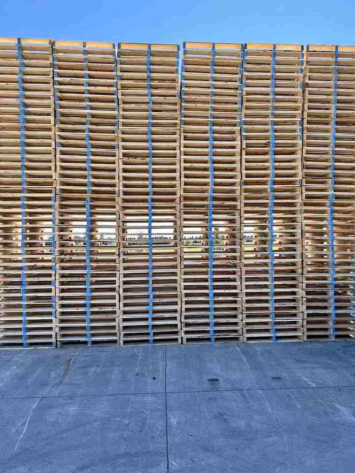 Fargo, North Dakota - Grade B Standard Wood Pallets