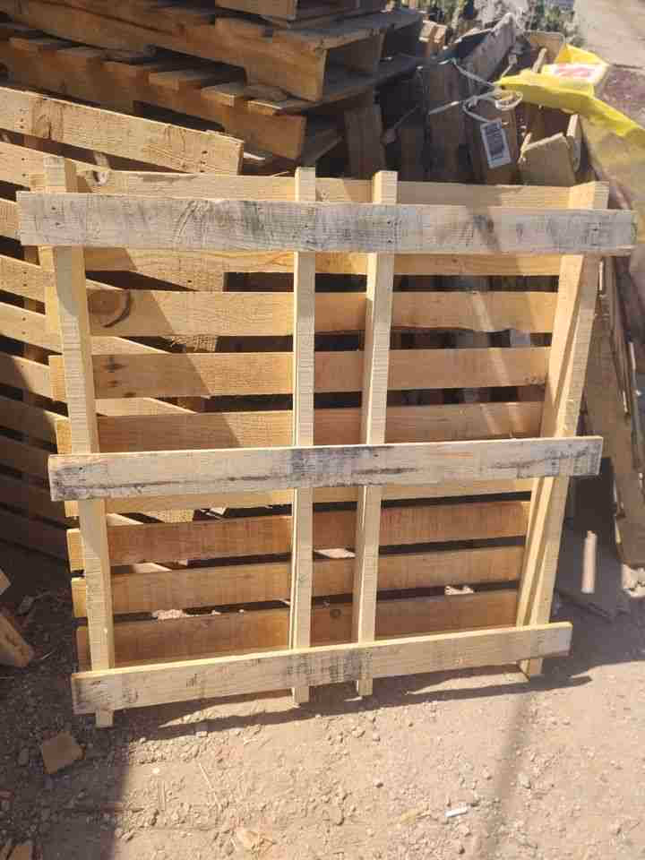 Cleveland, Ohio - Grade C Economy Wood Pallets