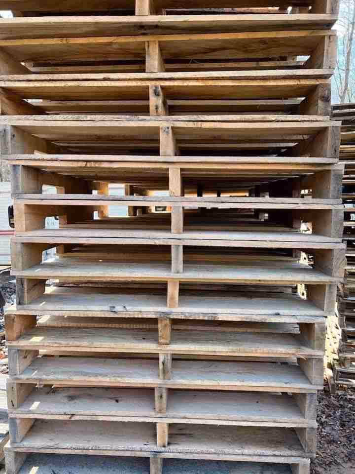 Dayton, Ohio - Pallet Cores for Recycling