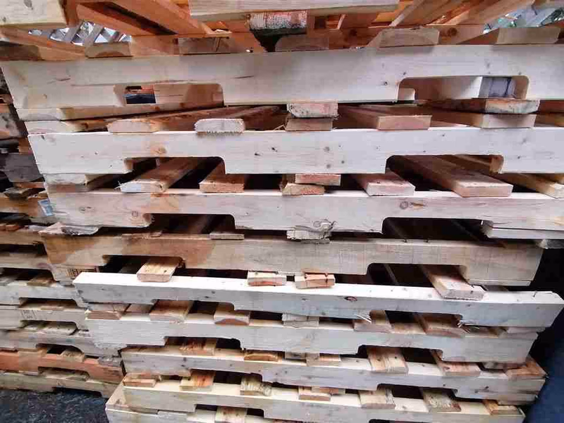 Norman, Oklahoma - Grade A Premium 48x40 Wood Pallets