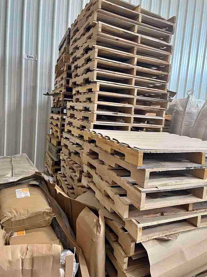 Cranston, Rhode Island - Grade C Economy Wood Pallets