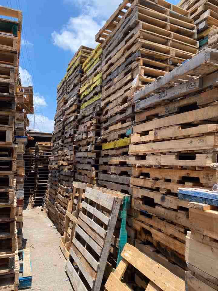 Nashville, Tennessee - Grade C Economy Wood Pallets