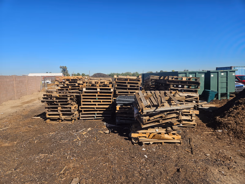 Houston, Texas - Pallet Cores for Recycling