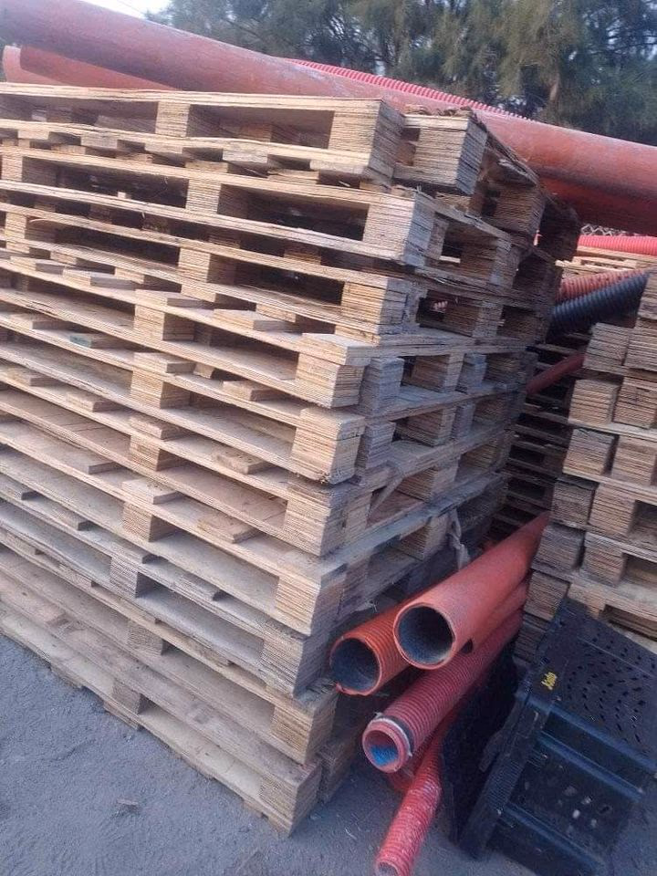 Lubbock, Texas - Grade C Economy Wood Pallets