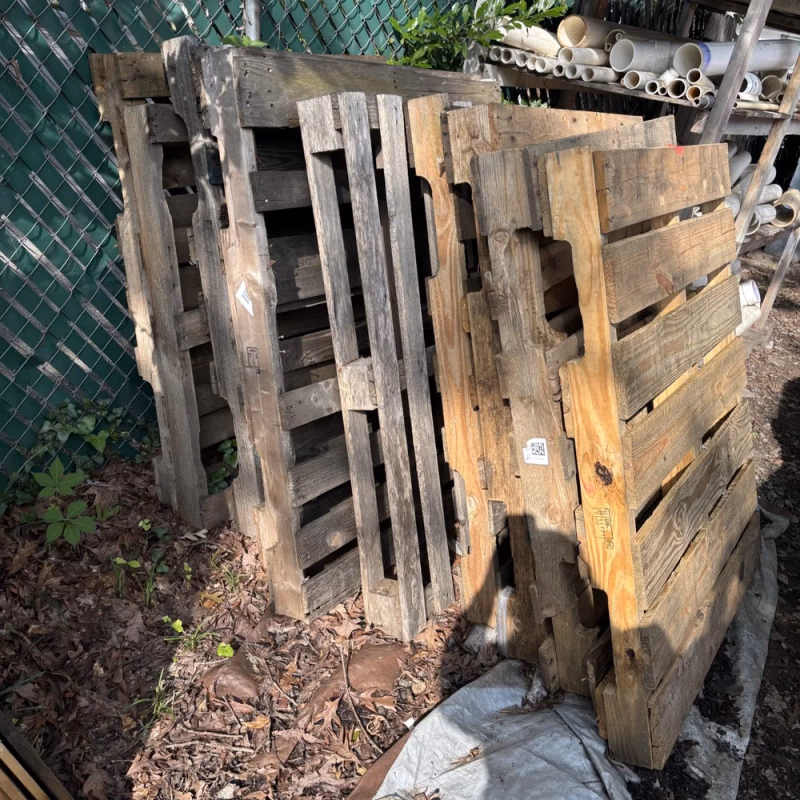 Chesapeake, Virginia - Grade C Economy Wood Pallets