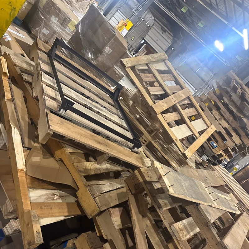 Bellevue, Washington - Grade A Premium 48x40 Wood Pallets