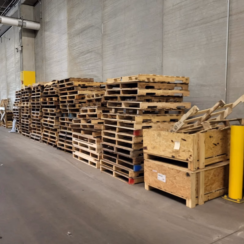 Seattle, Washington - Grade B Standard Wood Pallets