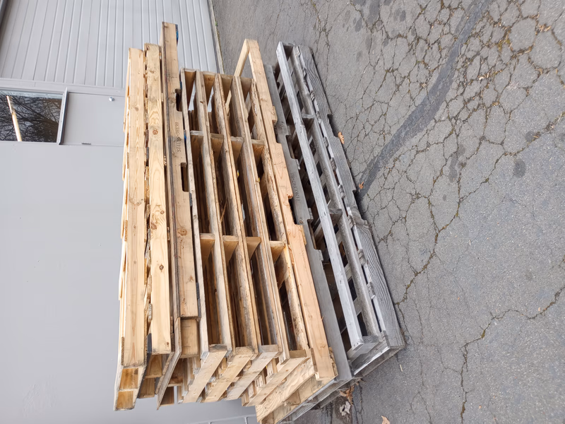 Phoenix, Arizona - Pallet Cores for Recycling