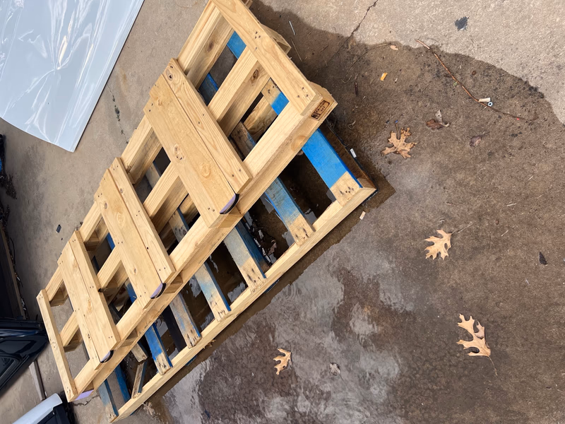 McAllen, Texas - Grade B Standard Wood Pallets