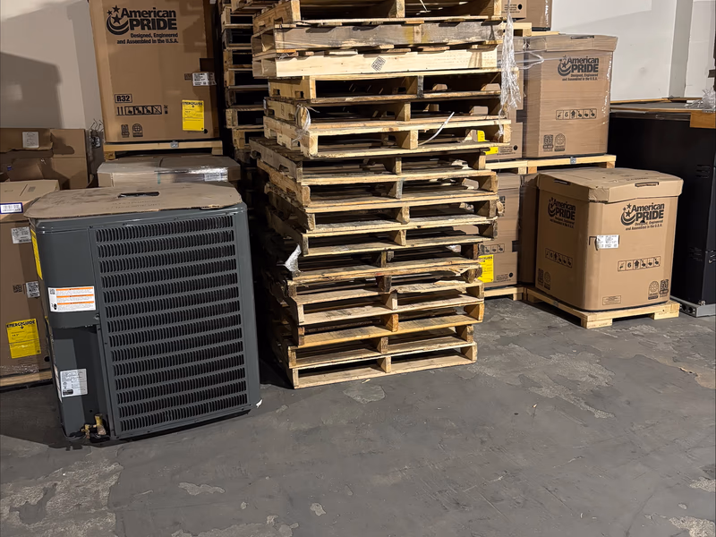 Lewisville, Texas - Grade B Standard Wood Pallets