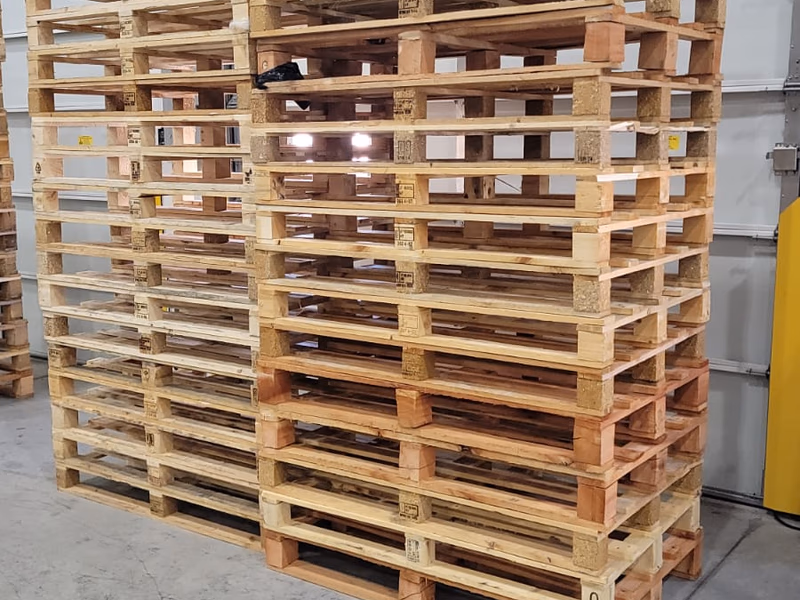 Tempe, Arizona - Grade A Premium 48x40 Wood Pallets