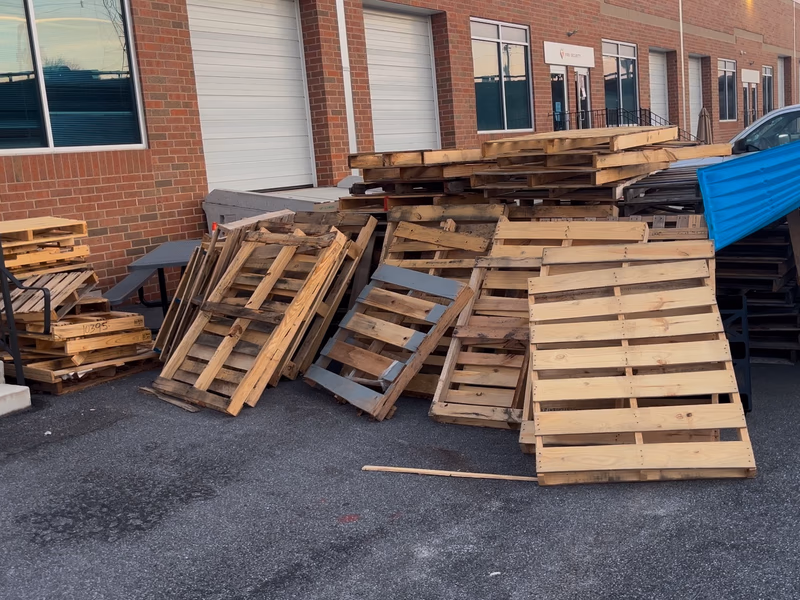 Stockton, California - Grade C Economy Wood Pallets