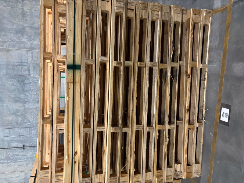 Irvine, California - Grade A Premium 48x40 Wood Pallets