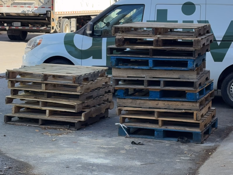 Santa Ana, California - Pallet Cores for Recycling