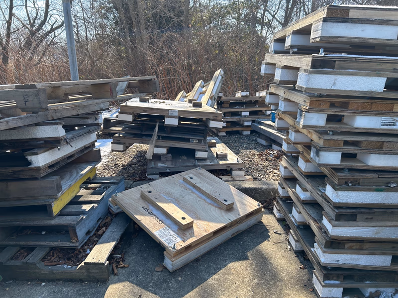 Modesto, California - Grade C Economy Wood Pallets