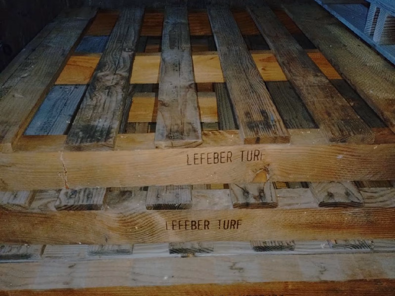 Conroe, Texas - Grade C Economy Wood Pallets