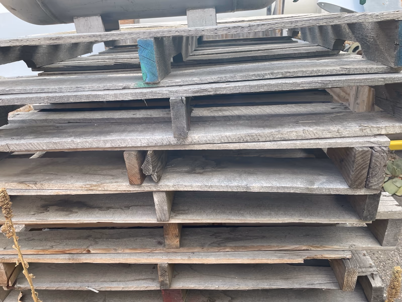 Wichita Falls, Texas - Grade C Economy Wood Pallets