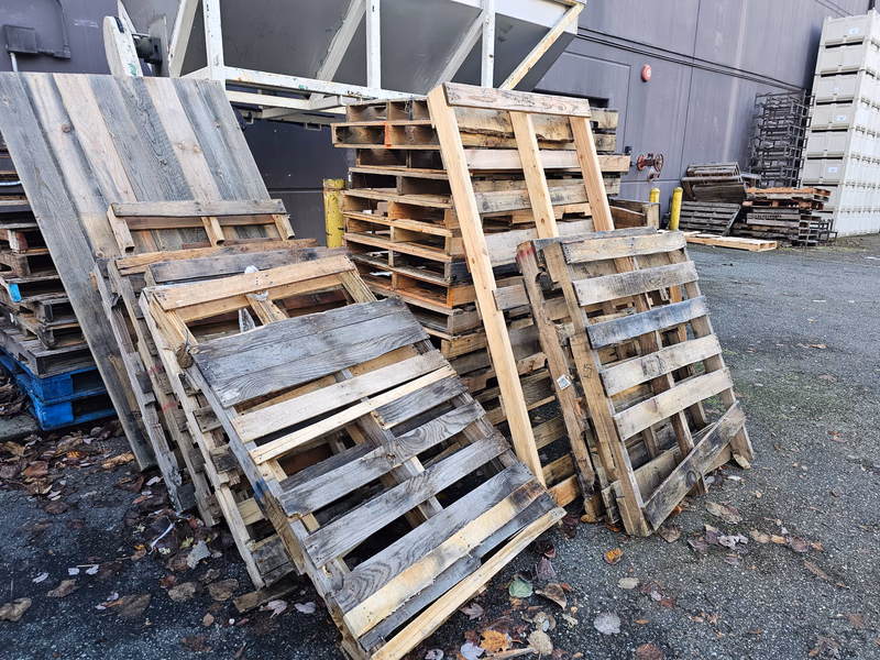 Escondido, California - Pallet Cores for Recycling