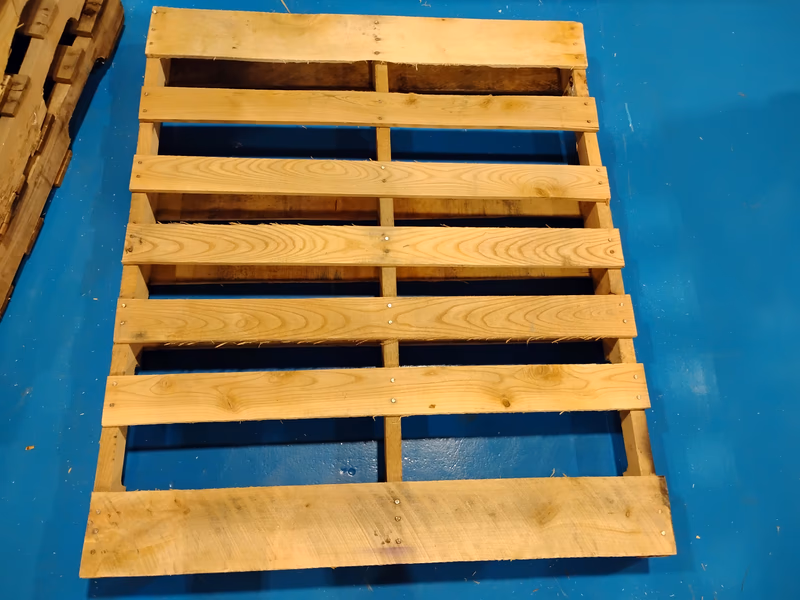 Thousand Oaks, California - Grade C Economy Wood Pallets