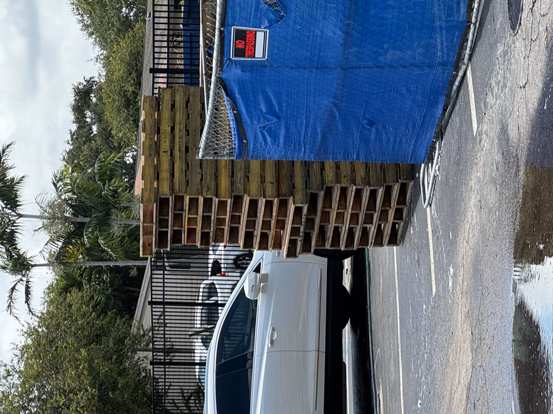 Downey, California - Grade C Economy Wood Pallets