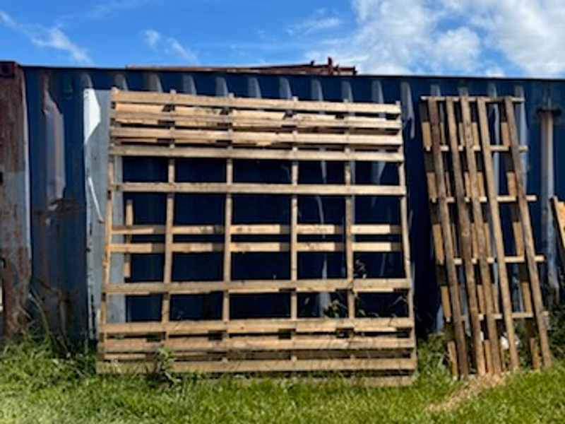 El Cajon, California - Pallet Cores for Recycling