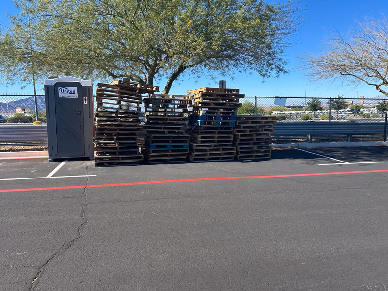 Tracy, California - Grade A Premium 48x40 Wood Pallets