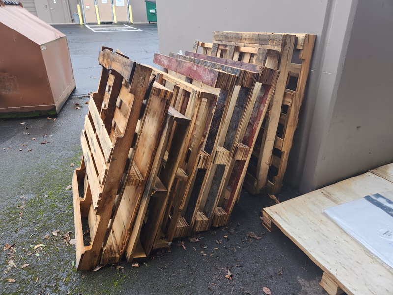 Pembroke Pines, Florida - Pallet Cores for Recycling