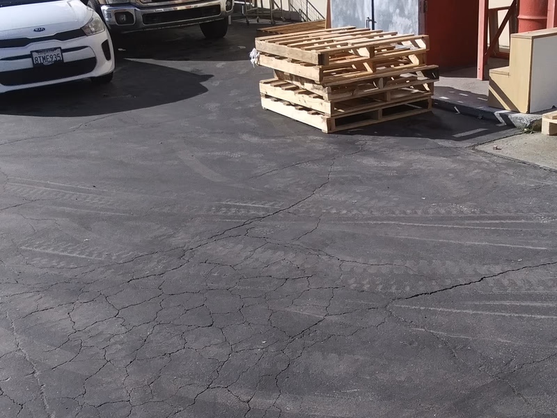 Plantation, Florida - Grade C Economy Wood Pallets