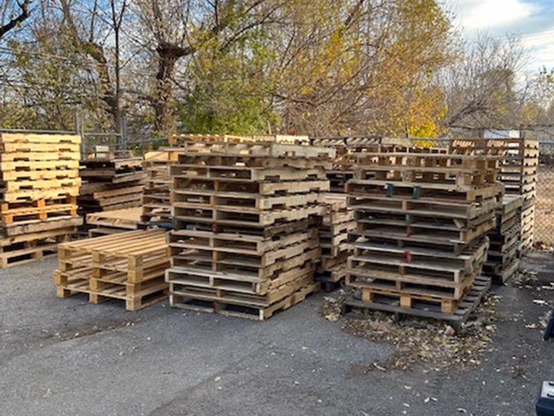 Bend, Oregon - Grade C Economy Wood Pallets