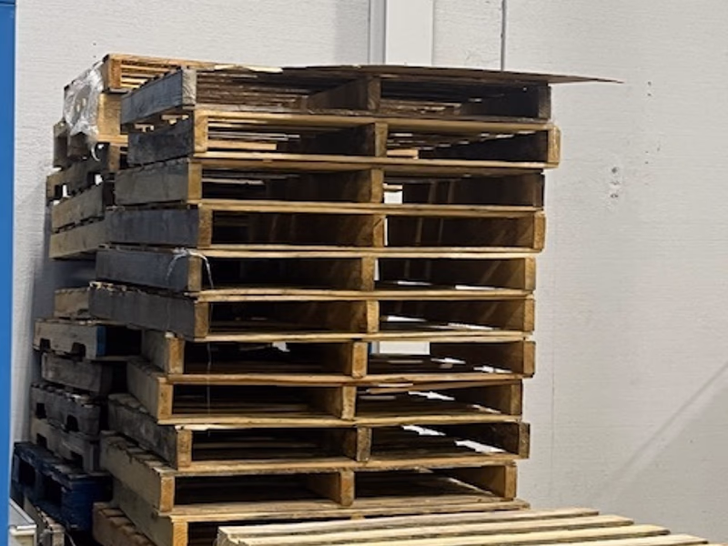 Berkeley, California - Grade C Economy Wood Pallets