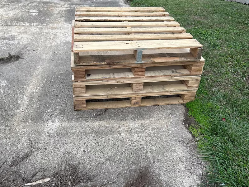 Edmond, Oklahoma - Grade B Standard Wood Pallets